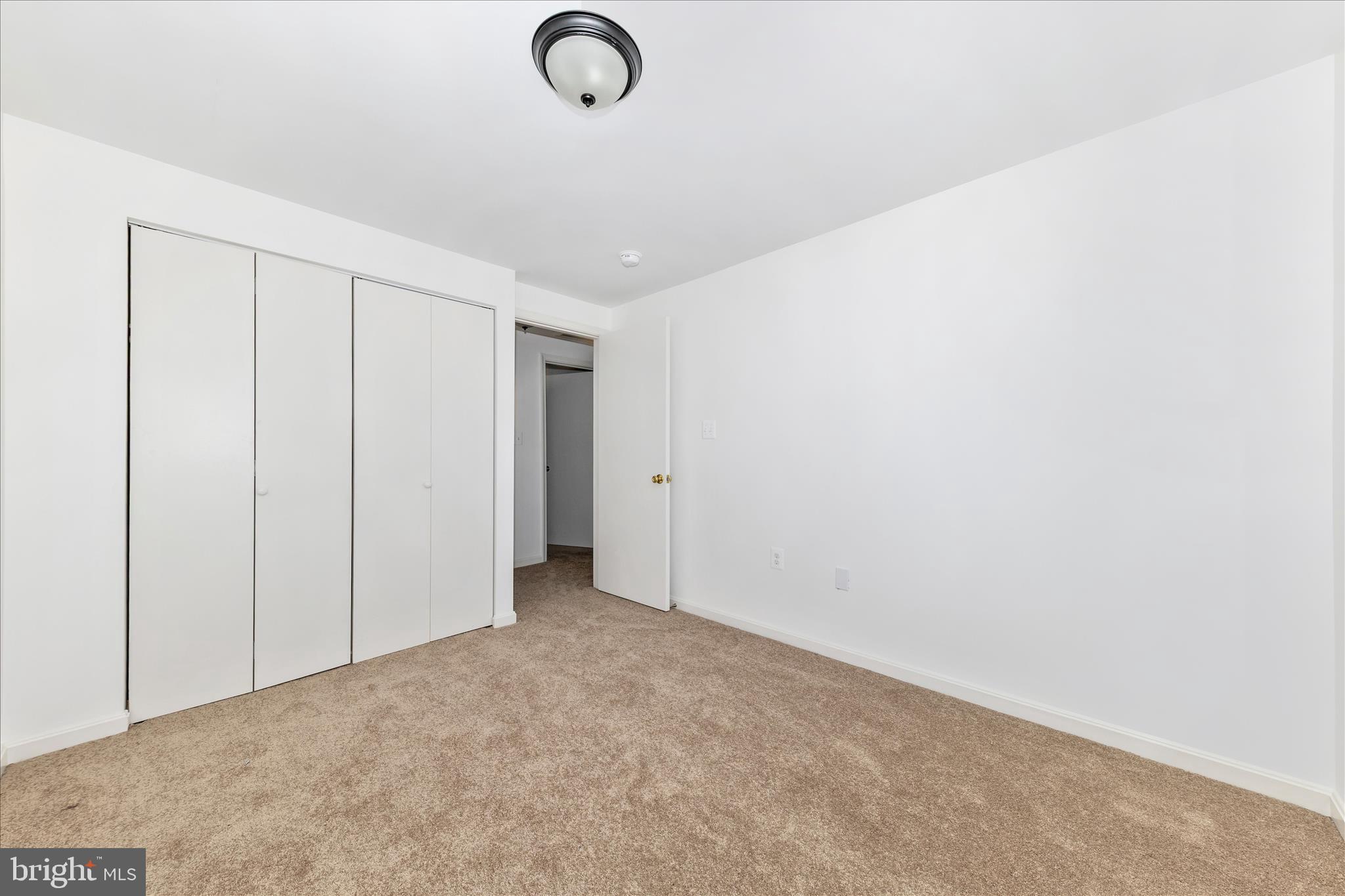 13303 Country Ridge Drive Germantown, MD 20874 - Photo 26 of 45 an empty room with a empty space