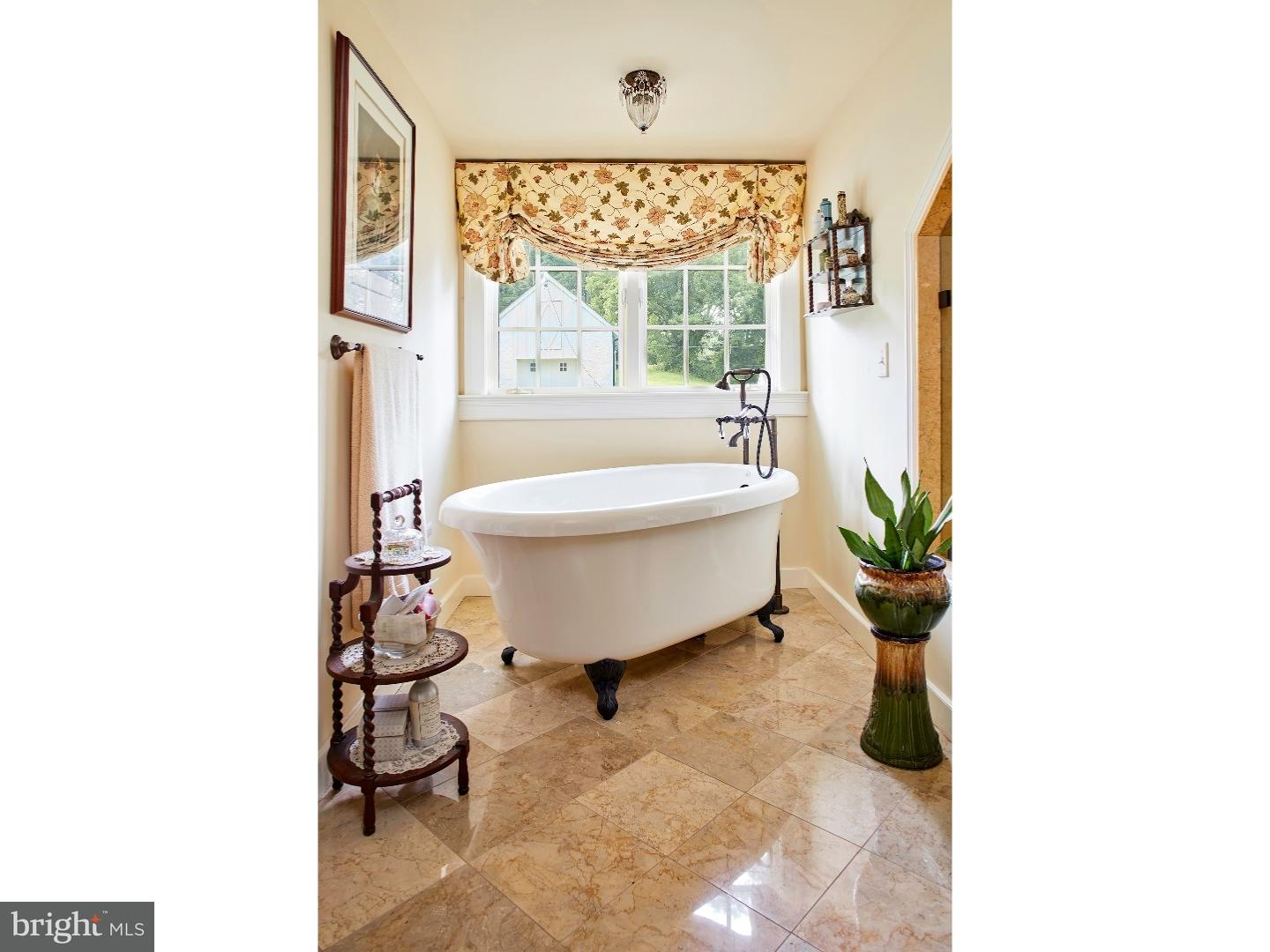 2424 Grubbs Mill Road Berwyn, PA 19312 - Photo 15 of 25 Gallery Image 15