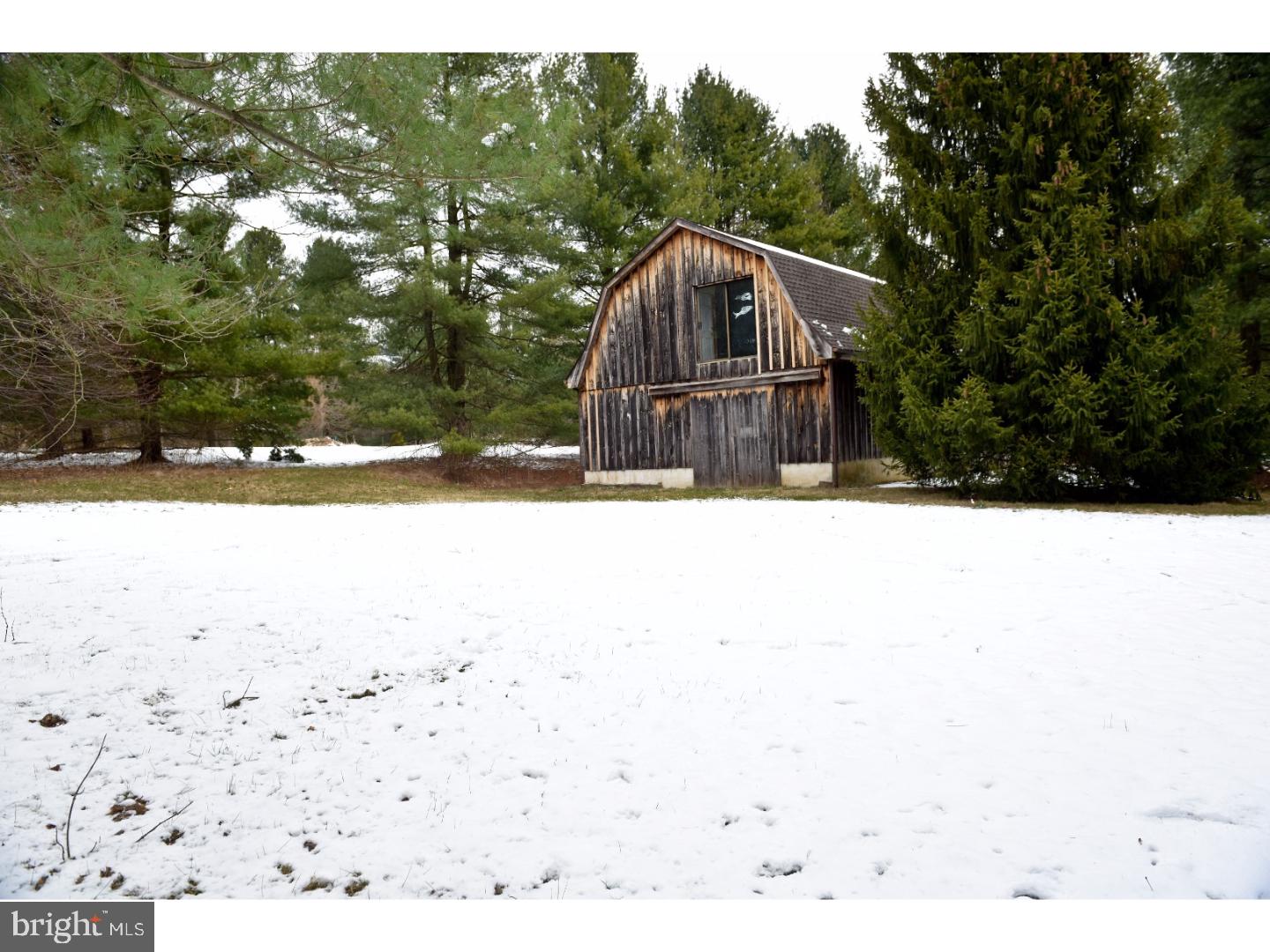 6017 Stovers Mill Road Doylestown, PA 18902 - Photo 22 of 24 Barn