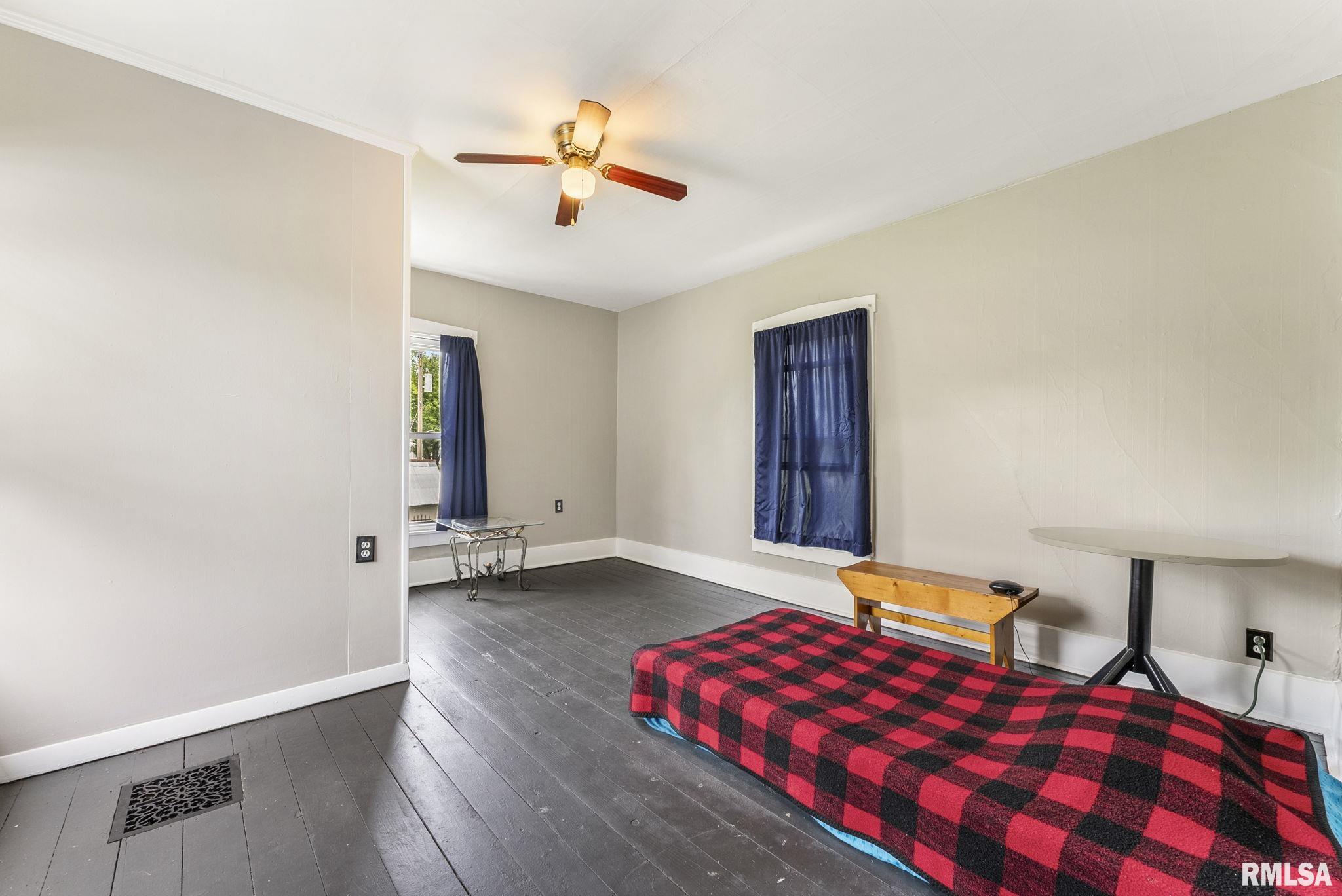 1011 Washington Street Keithsburg, IL 61442 - Photo 21 of 25