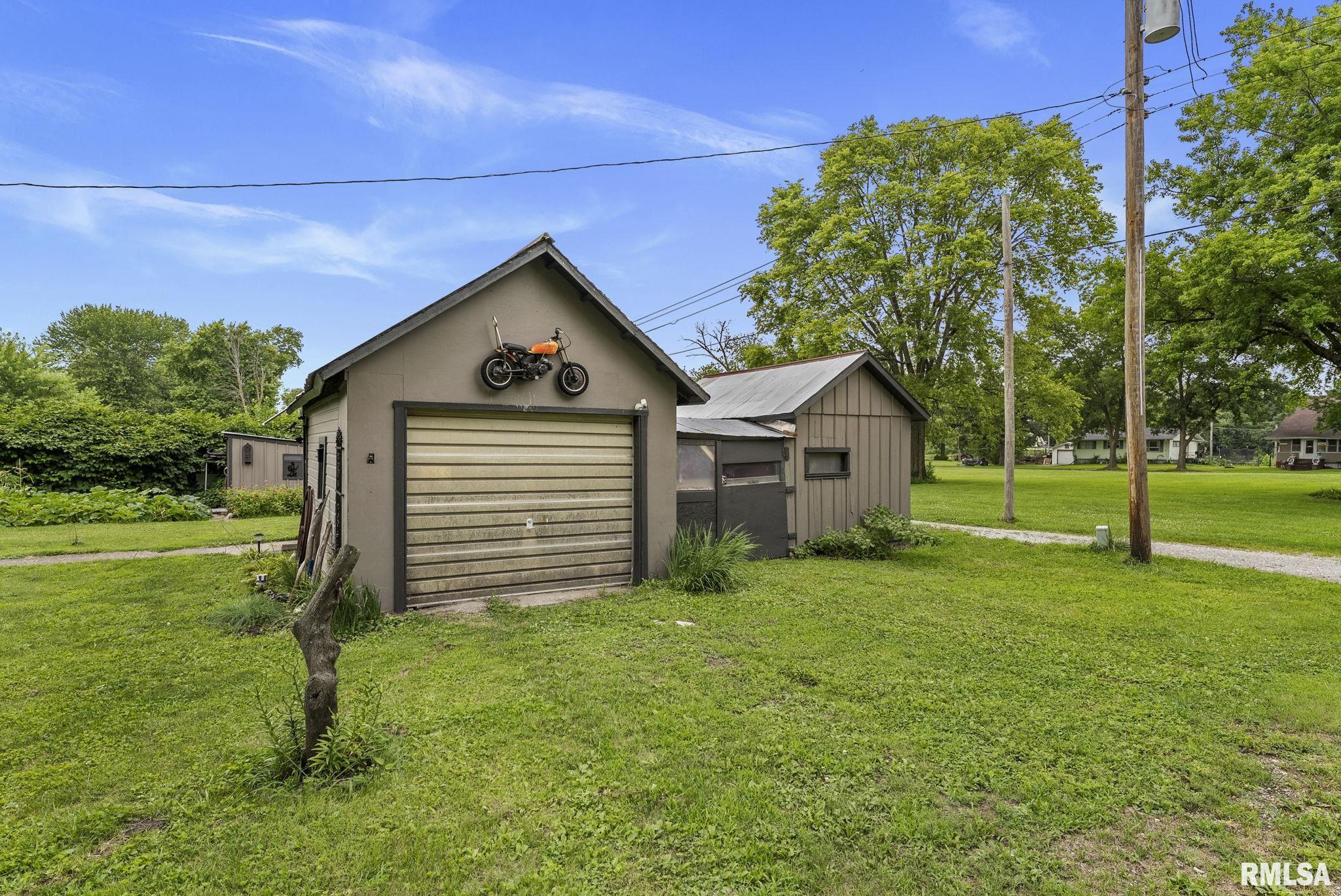 1011 Washington Street Keithsburg, IL 61442 - Photo 24 of 25