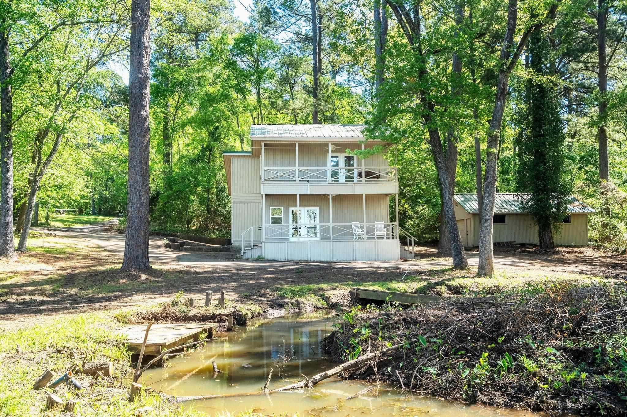 401 West Cathy Street Lone Star, TX 75668 - Photo 7 of 39