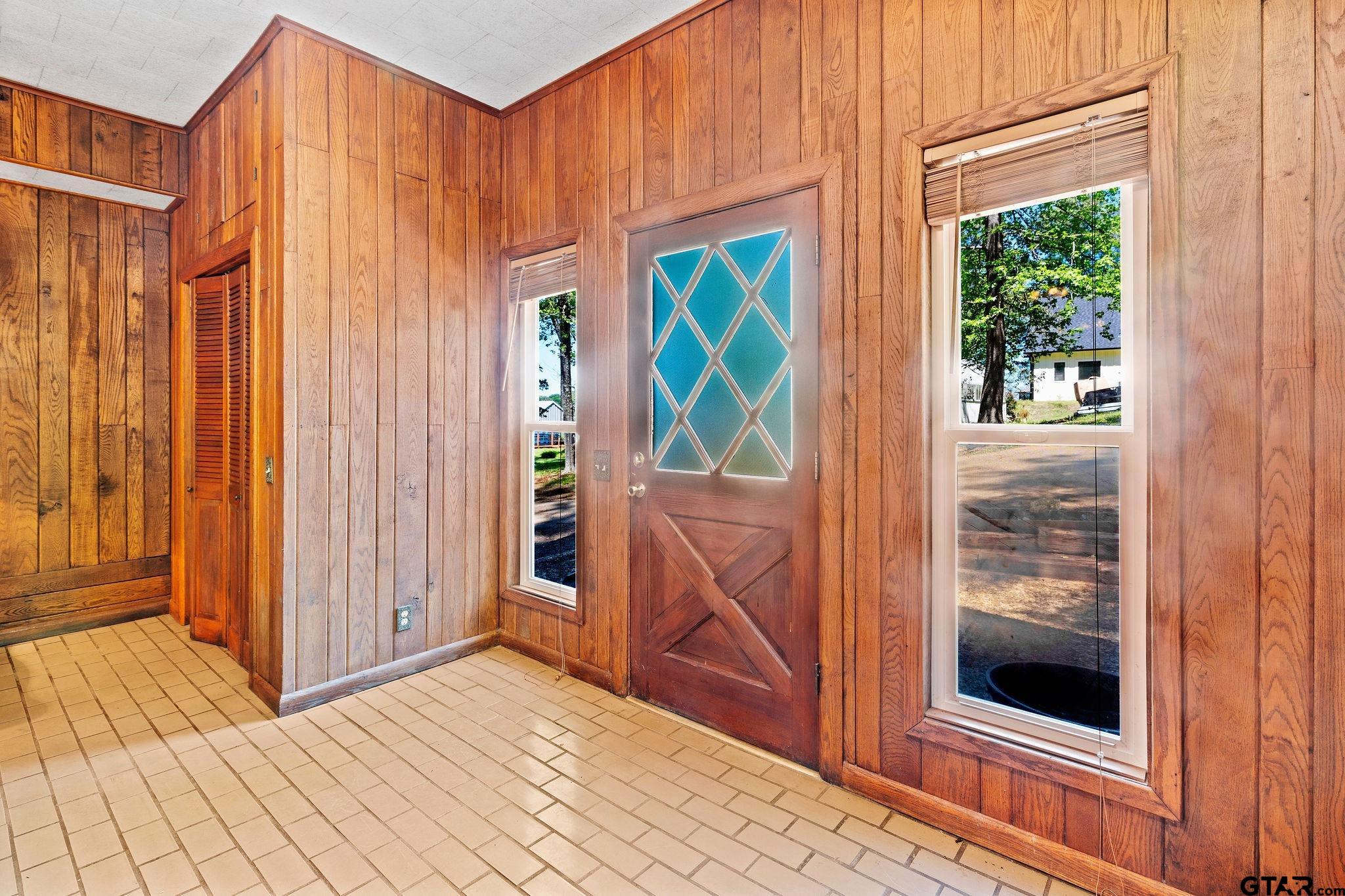 401 West Cathy Street Lone Star, TX 75668 - Photo 10 of 39