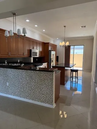 $5,000 | 3170 Northwest 125th Way, Unit 1, Sunrise, FL 33323