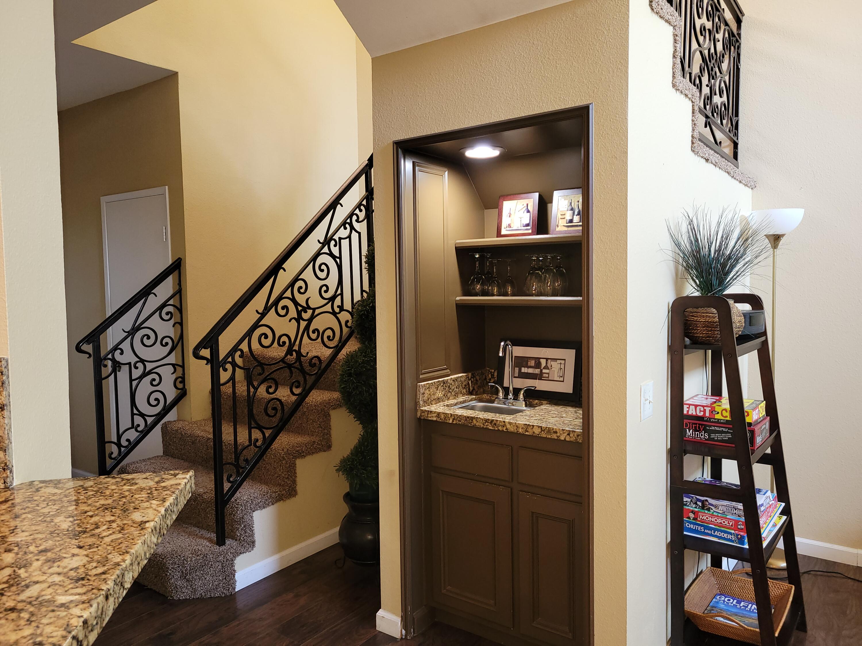 79738 Olympia Fields La Quinta, CA 92253 - Photo 17 of 50 Wet Bar