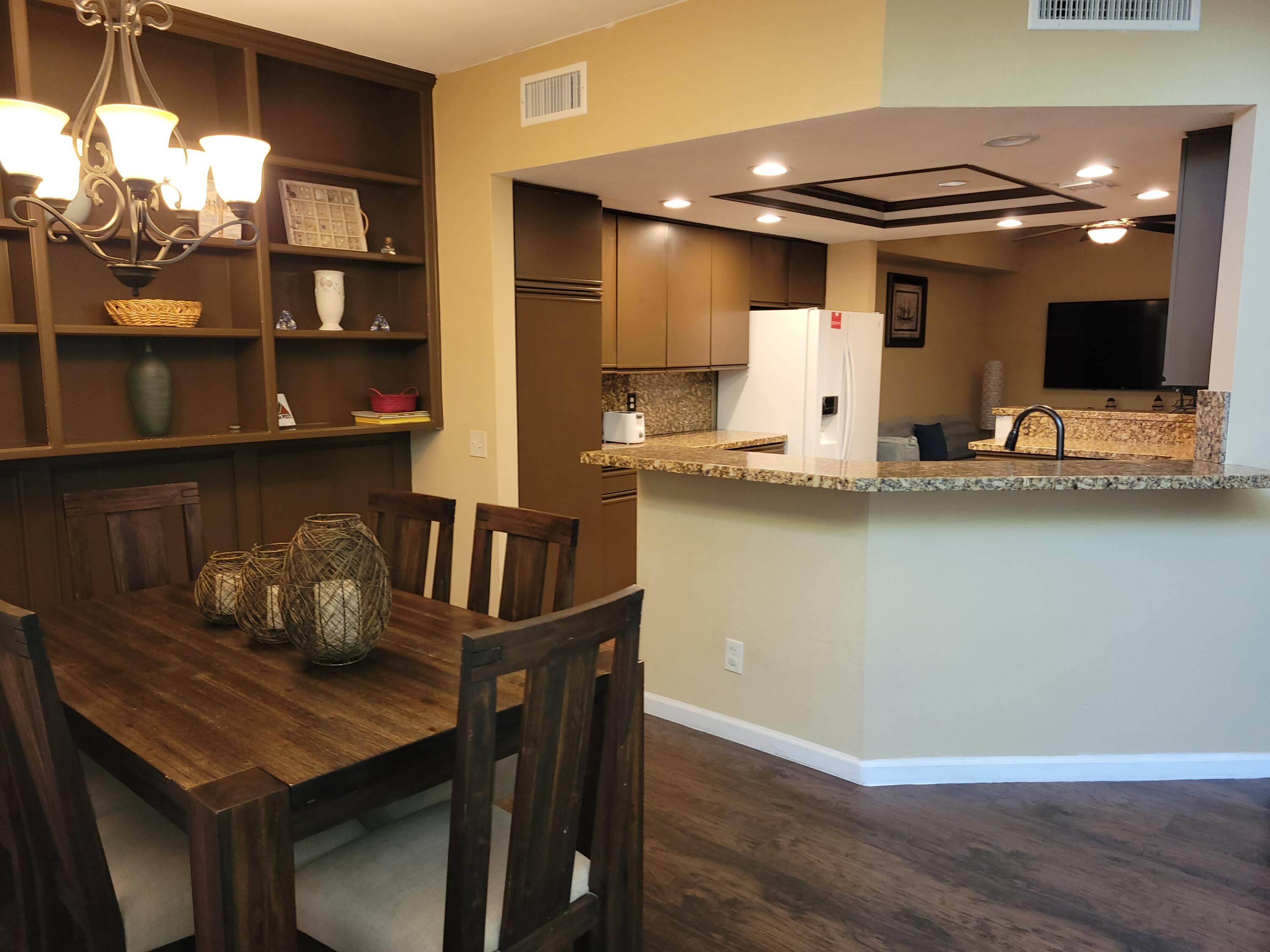 79738 Olympia Fields La Quinta, CA 92253 - Photo 10 of 50 Breakfast Bar