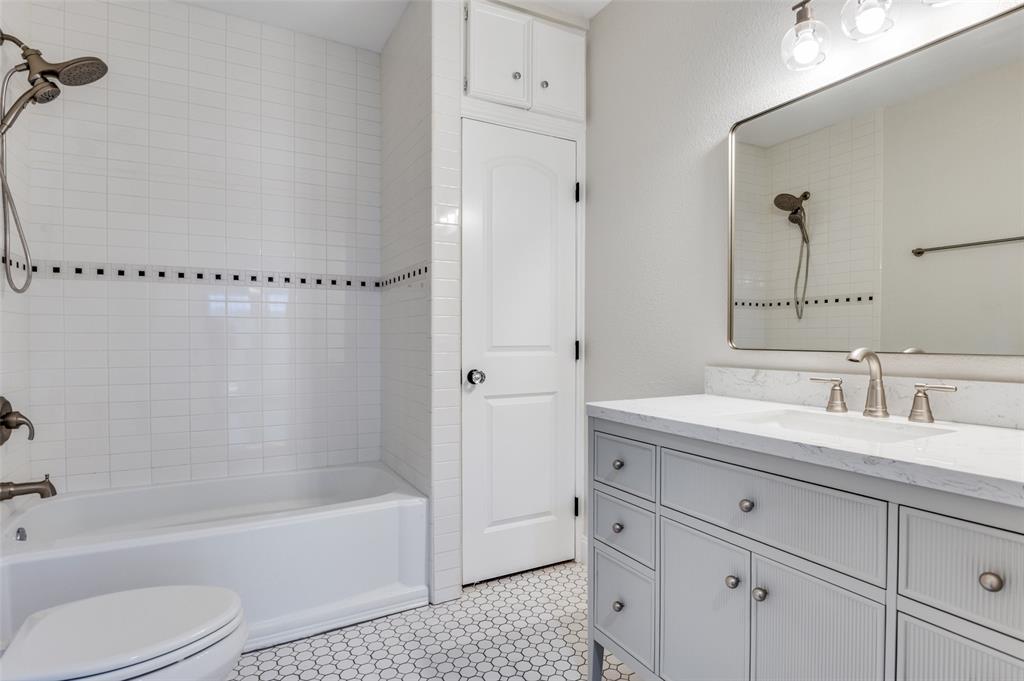 1631 Homewood Place Dallas, TX 75224 - Photo 13 of 16