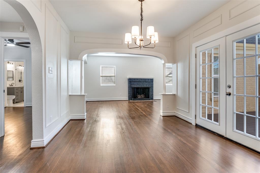 1631 Homewood Place Dallas, TX 75224 - Photo 4 of 16