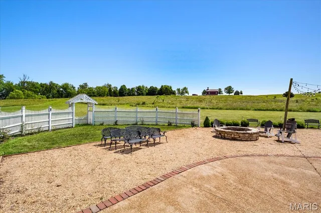 $1,999,000 | 15226 Boone Monument Road, Marthasville, MO 63357
