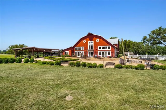 $1,999,000 | 15226 Boone Monument Road, Marthasville, MO 63357