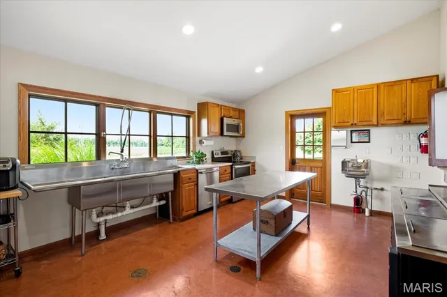 $1,999,000 | 15226 Boone Monument Road, Marthasville, MO 63357