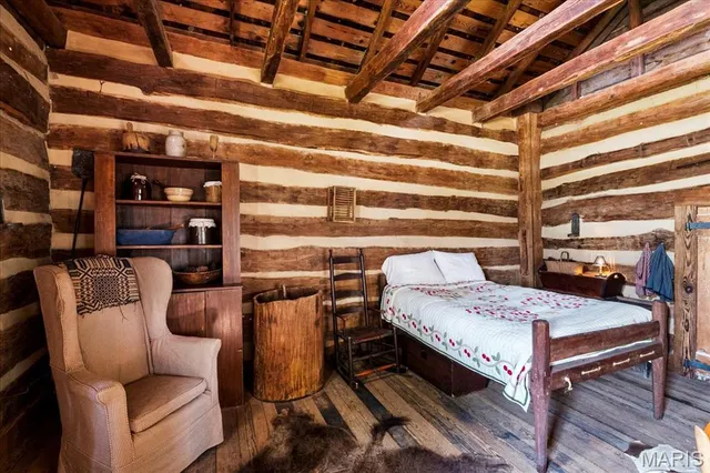 $1,999,000 | 15226 Boone Monument Road, Marthasville, MO 63357