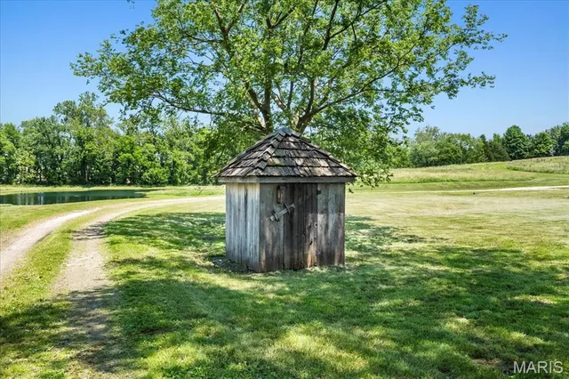 $1,999,000 | 15226 Boone Monument Road, Marthasville, MO 63357