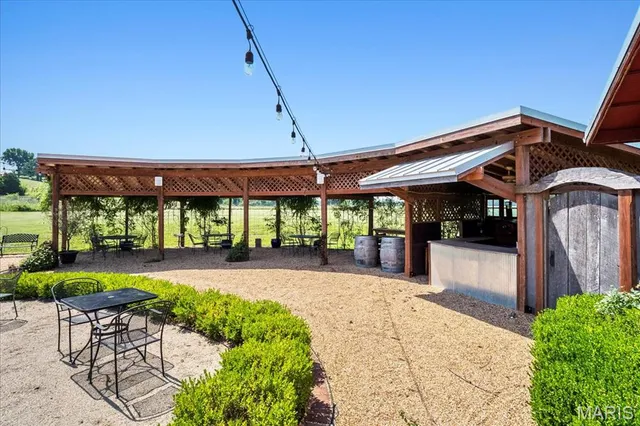 $1,999,000 | 15226 Boone Monument Road, Marthasville, MO 63357