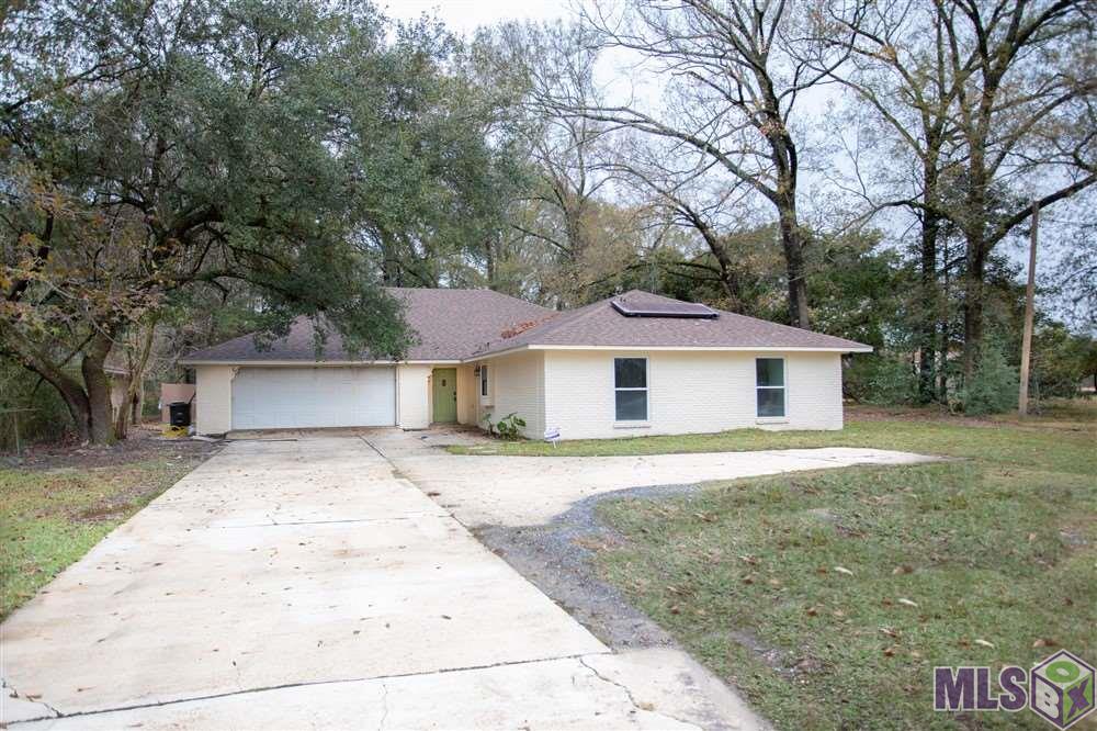 12637 Lovett Road Baton Rouge, LA 70818 - Photo 2 of 31