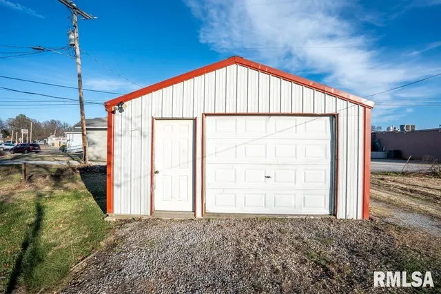 an empty room with window