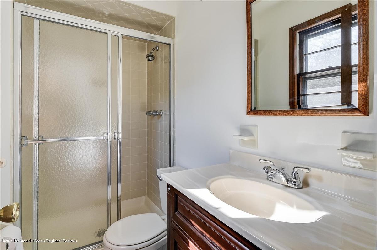384 Line Road Holmdel, NJ 07733 - Photo 20 of 26 Lower Level Full Bath