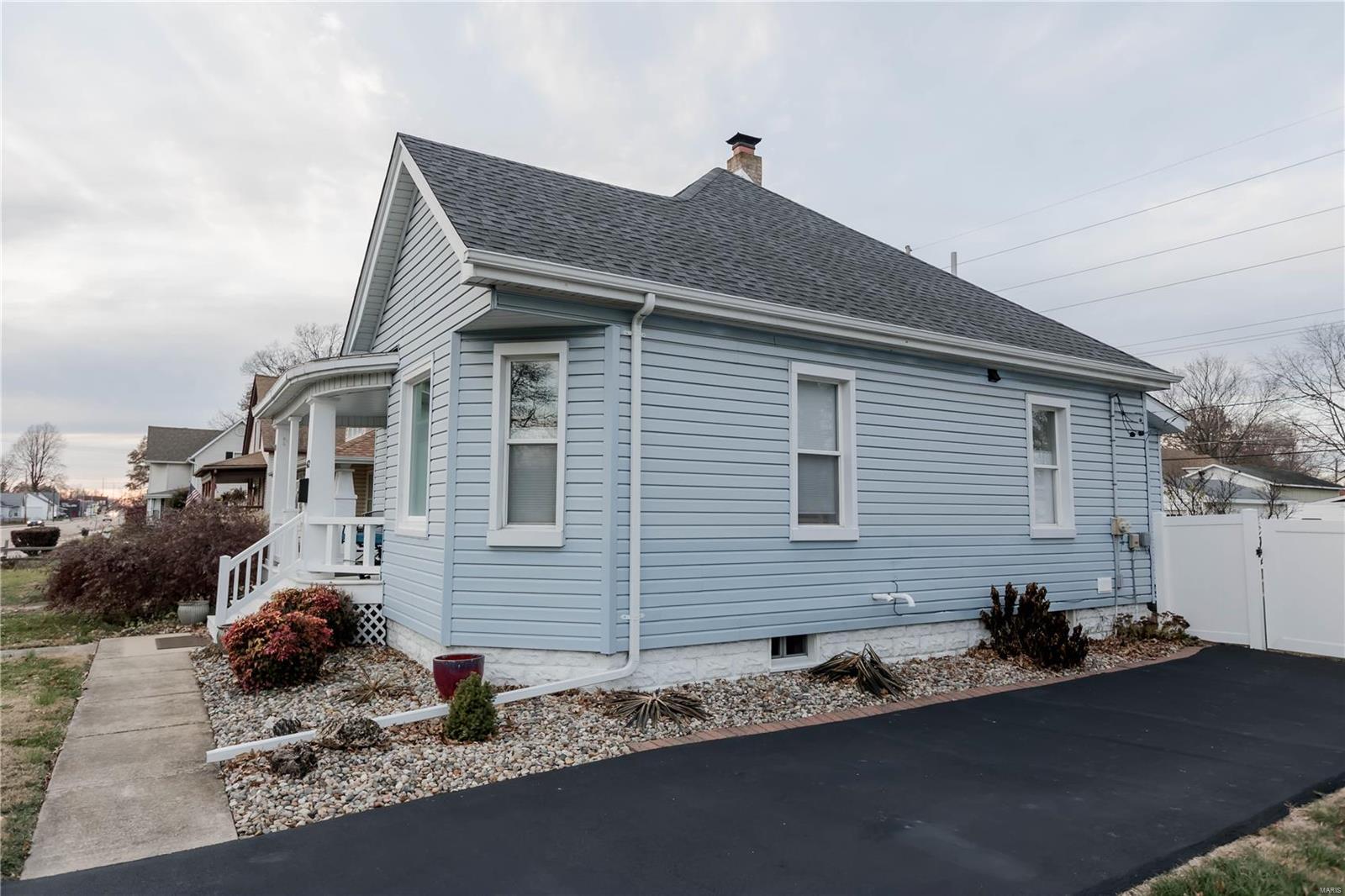 412 East State Street O'Fallon, IL 62269 - Photo 4 of 57 Gallery Image 4