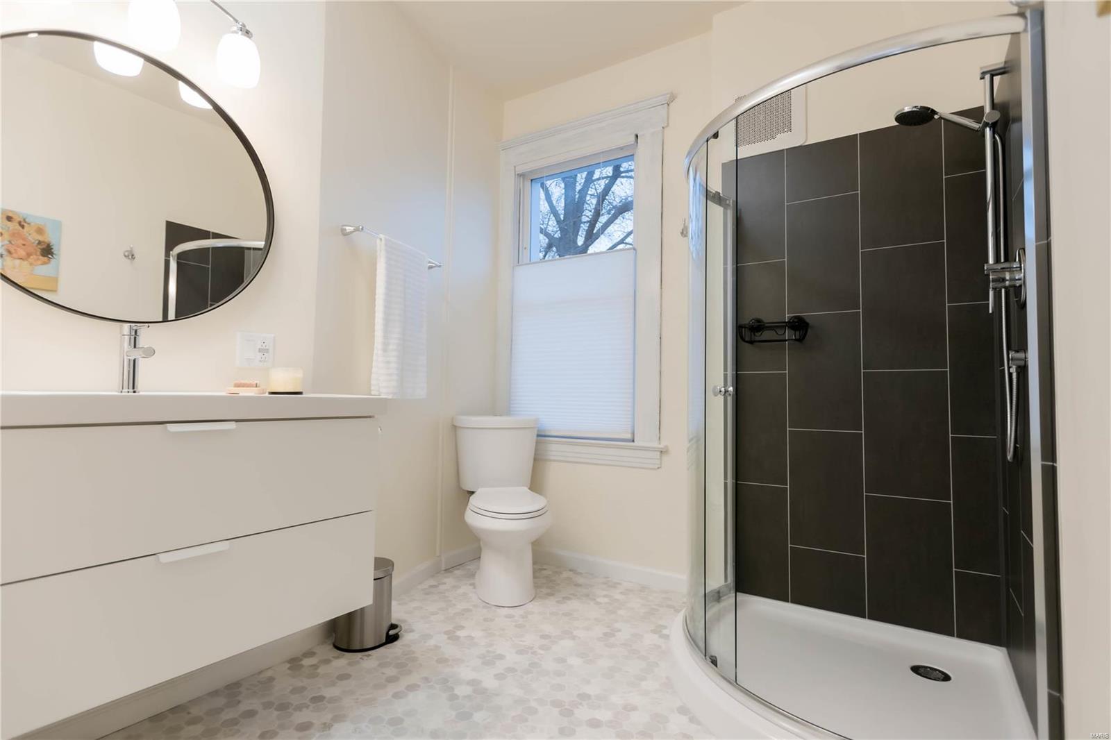 412 East State Street O'Fallon, IL 62269 - Photo 49 of 57 Gallery Image 49