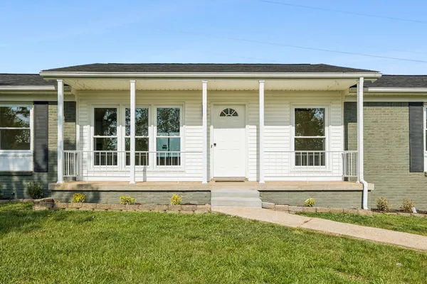 $374,990 | 6009 Hays Drive, Columbia, TN 38401