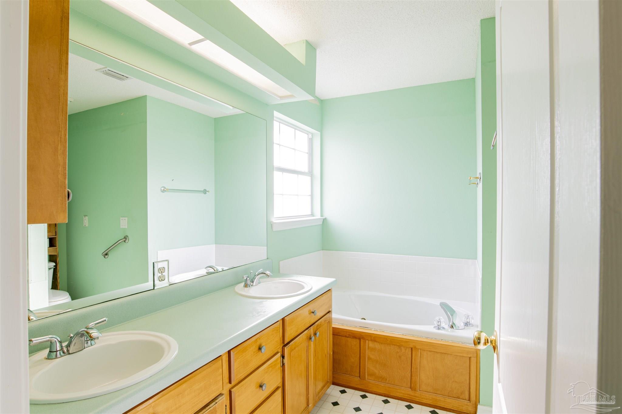 5550 Bauer Road Pensacola, FL 32507 - Photo 14 of 25 Gallery Image 14