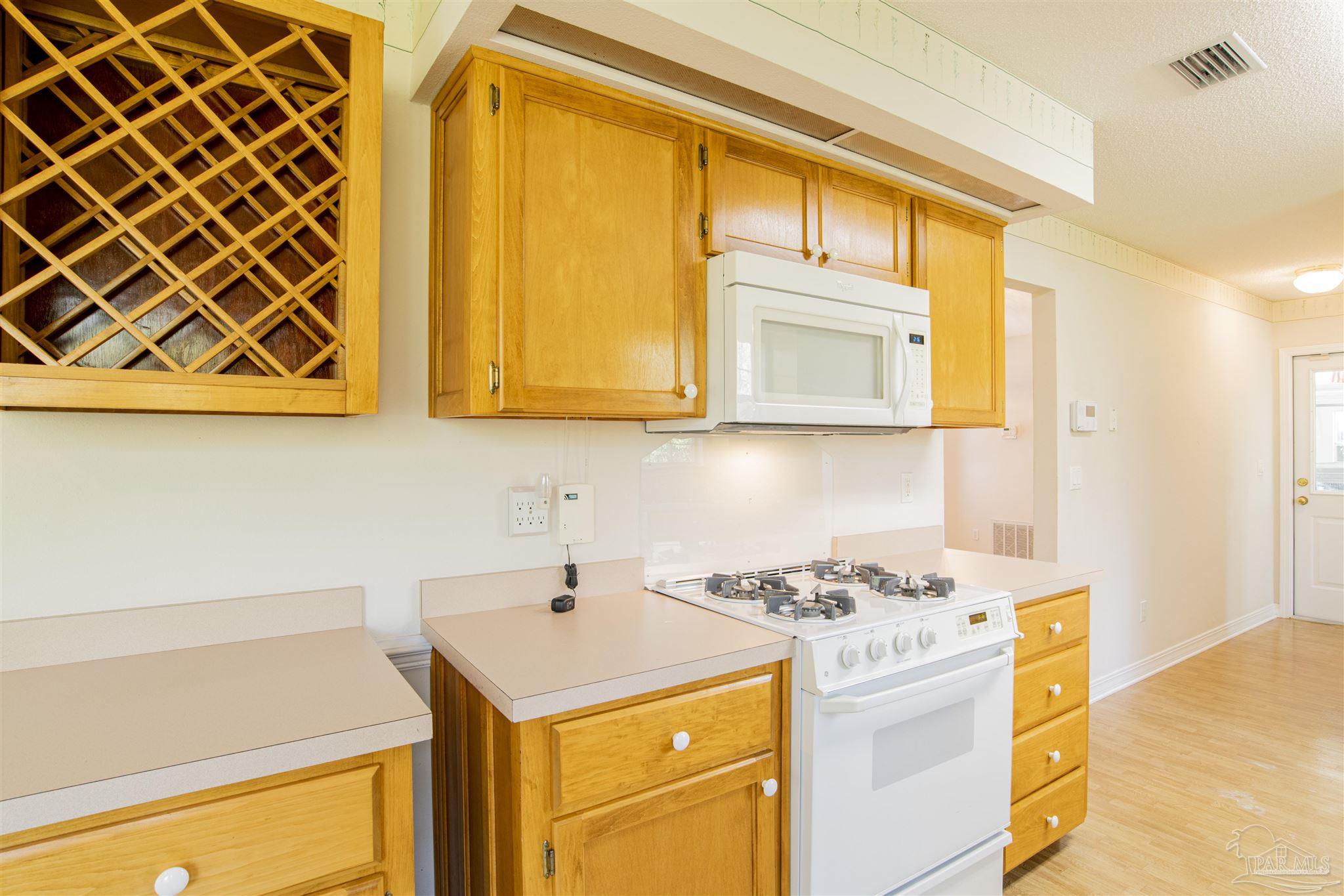 5550 Bauer Road Pensacola, FL 32507 - Photo 10 of 25 Gallery Image 10