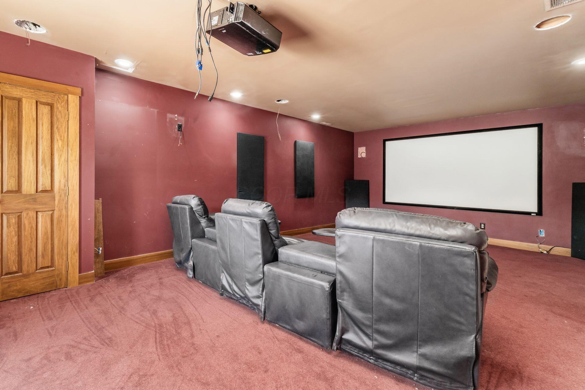 422 Debord Road Waverly, OH 45690 - Photo 34 of 57 Theater Room
