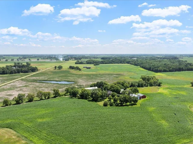 $975,000 | 18625 62nd Street, New Germany, MN 55367