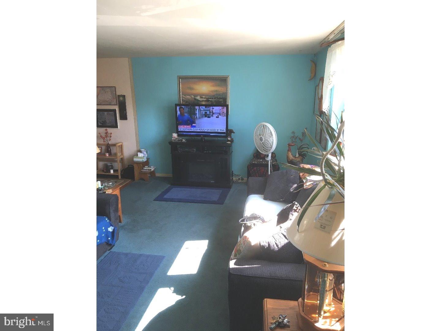 5304 Duffield Street Philadelphia, PA 19124 - Photo 3 of 20 Living Room