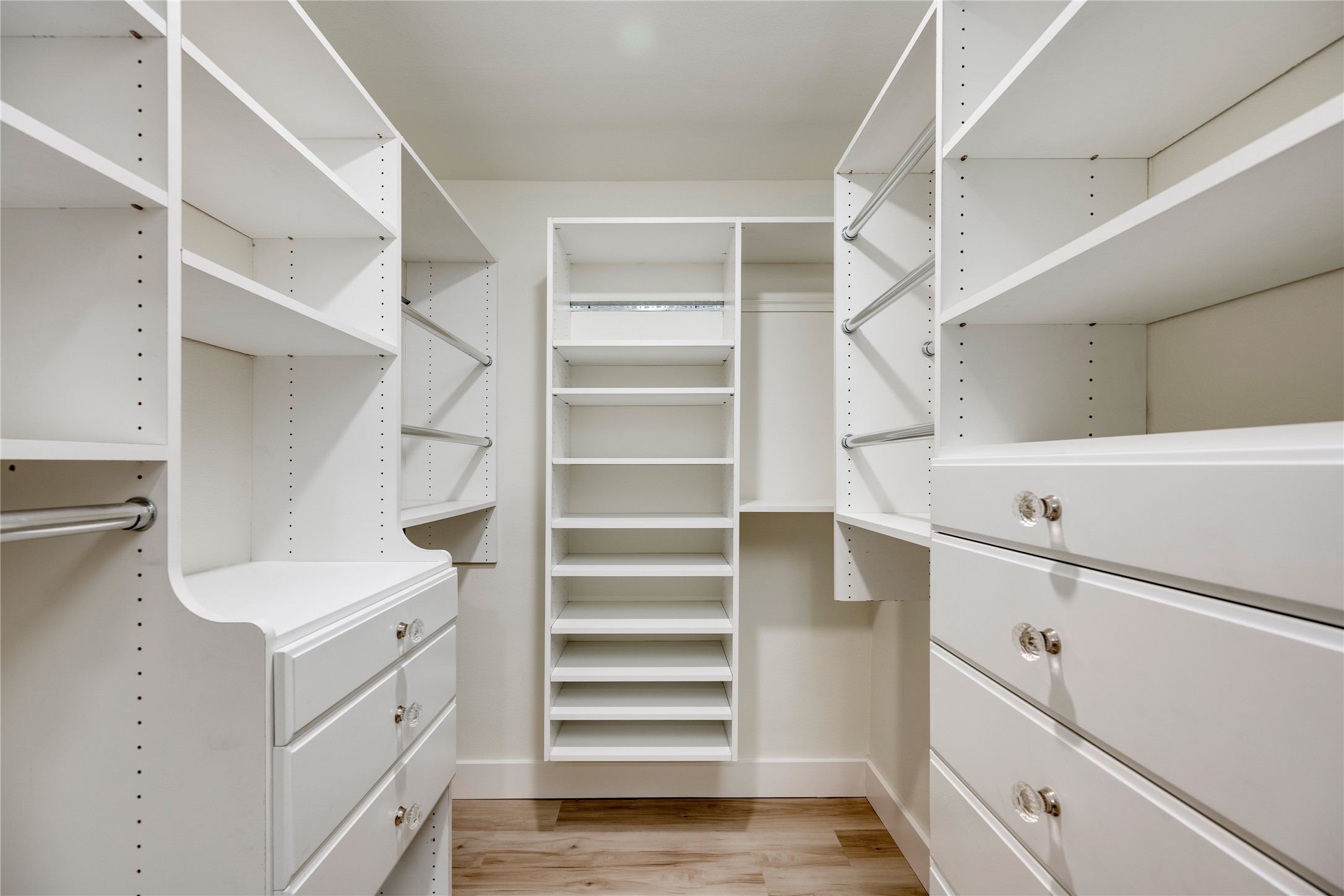 505 West 7th Street, Unit 102 Austin, TX 78701 - Photo 16 of 30