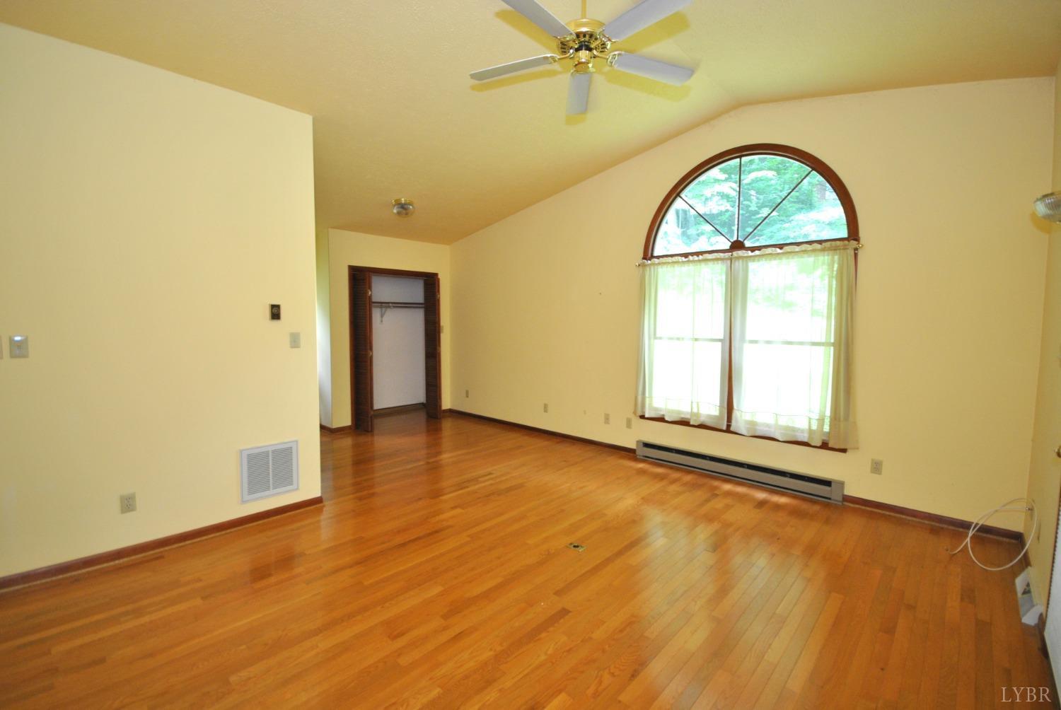 1821 Mobile Road Lynchburg, VA 24503 - Photo 12 of 47 Gallery Image 12