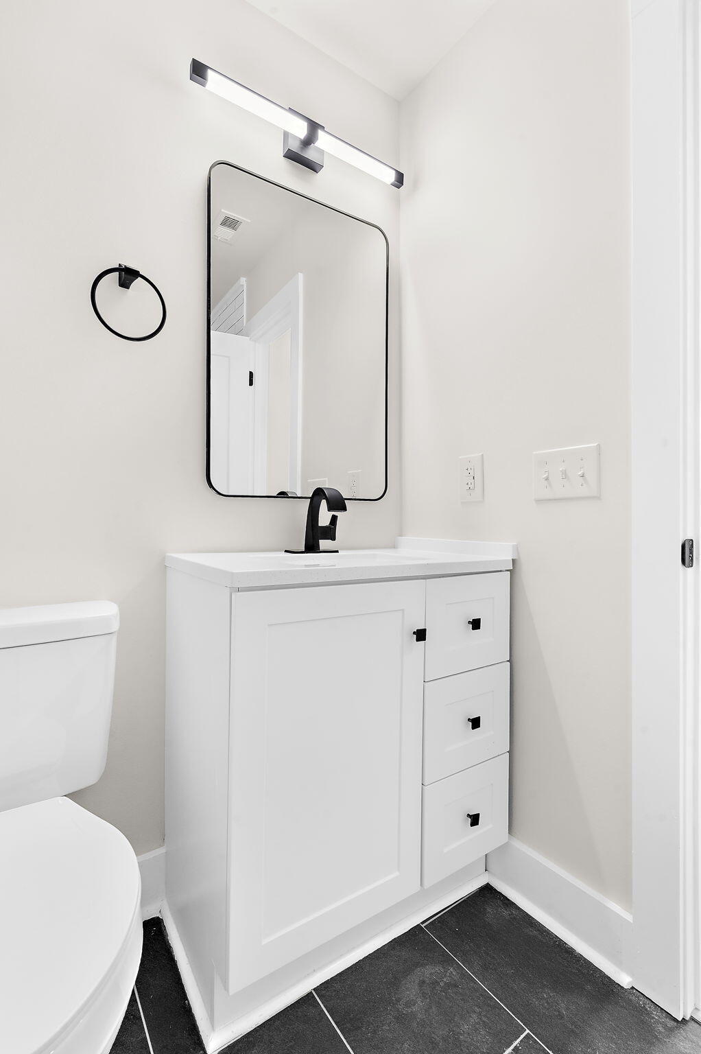 24 Blake Street, Unit B Charleston, SC 29403 - Photo 16 of 32 17-web-or-mls-DSC07580