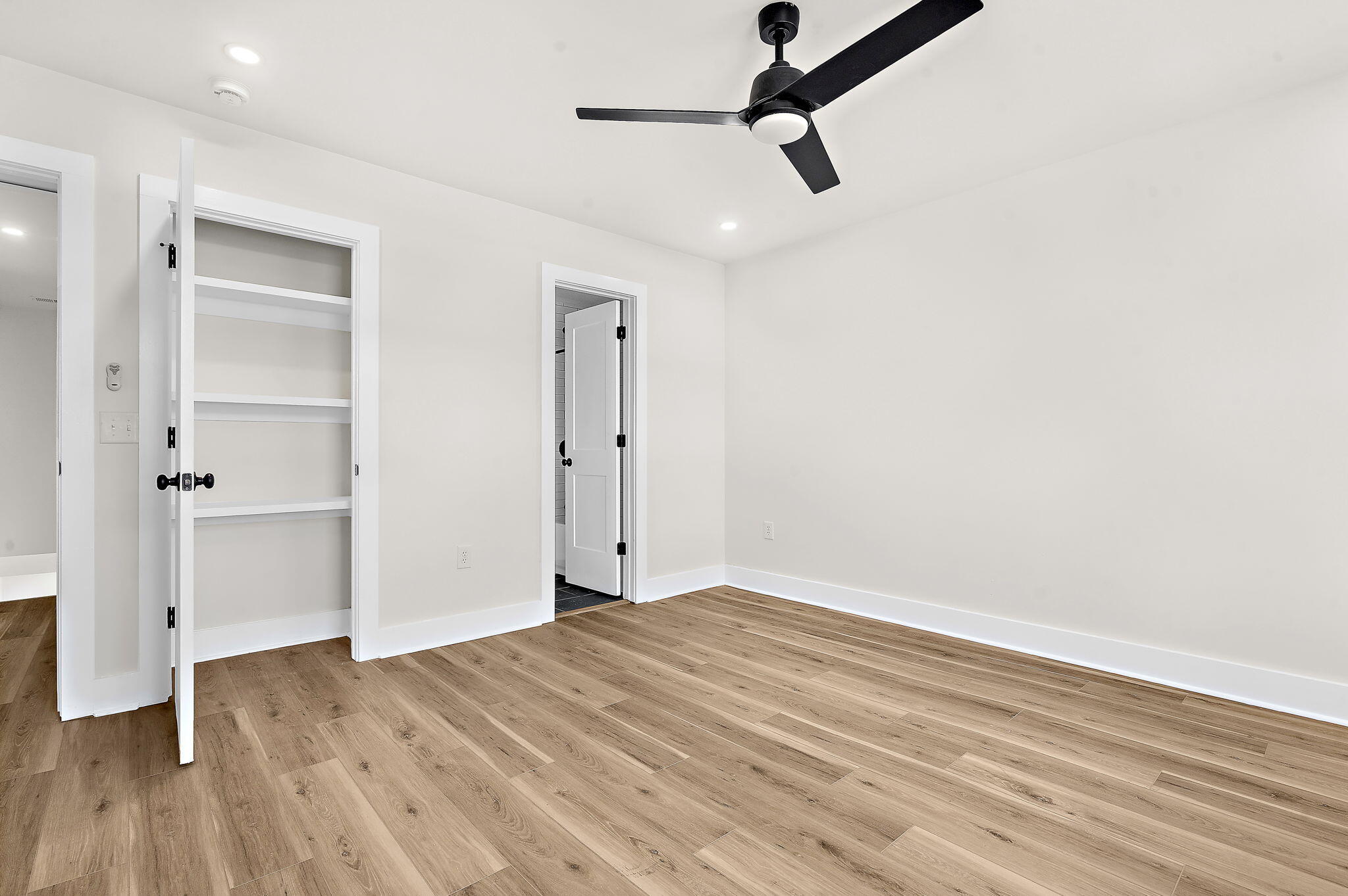 24 Blake Street, Unit B Charleston, SC 29403 - Photo 17 of 32 23-web-or-mls-DSC07610