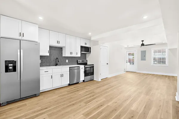 $3,200 | 24 Blake Street, Unit B, Charleston, SC 29403