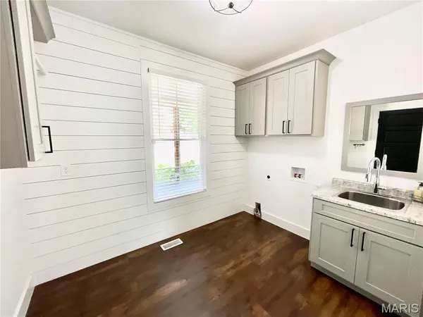 $3,250 | 2233 Wildwood Drive, Glen Carbon, IL 62034