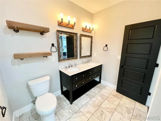 $3,250 | 2233 Wildwood Drive, Glen Carbon, IL 62034