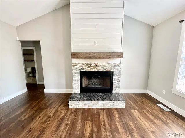 $3,250 | 2233 Wildwood Drive, Glen Carbon, IL 62034