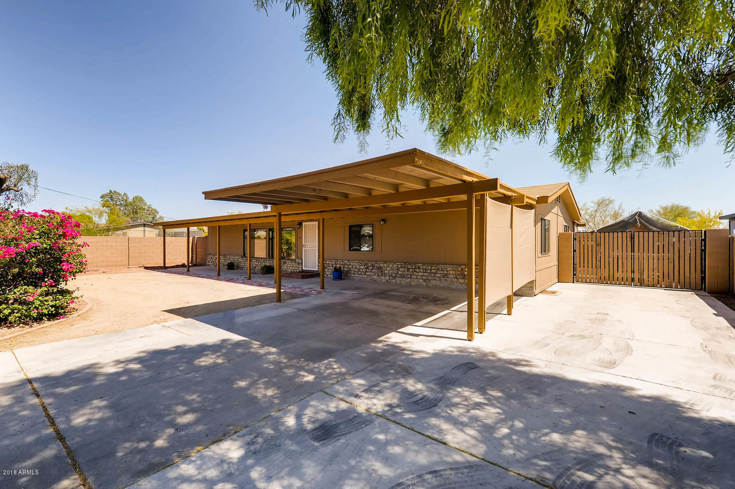 2923 E Beardsley Rd Phoenix AZ-large-002