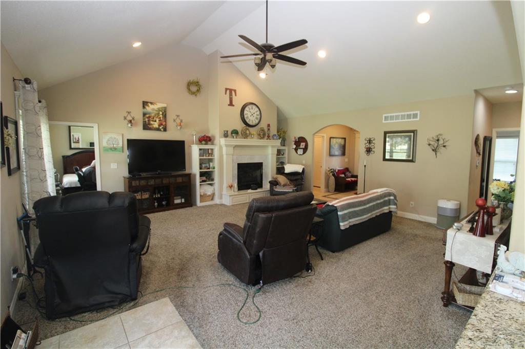8301 Southwest State Rte V St. Joseph, MO 64504 - Photo 8 of 50 Gallery Image 8