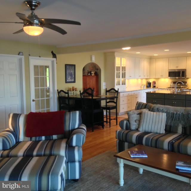 10805 River Road Denton, MD 21629 - Photo 5 of 29 Open to Kitchen