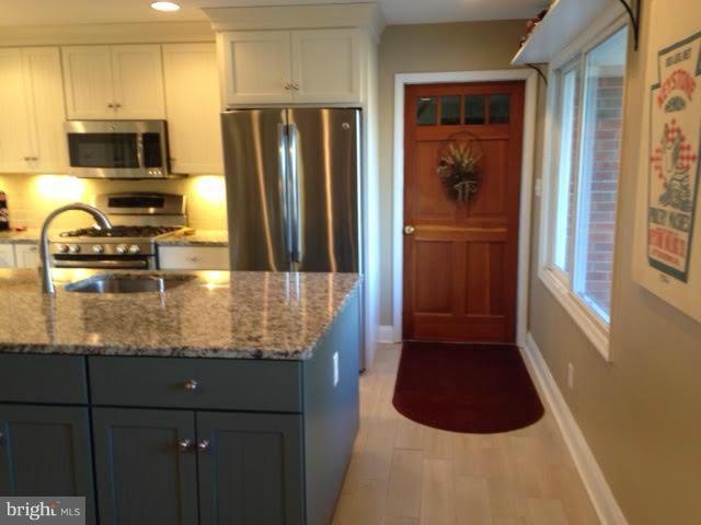 10805 River Road Denton, MD 21629 - Photo 7 of 29 Completely tastefully Remodeled