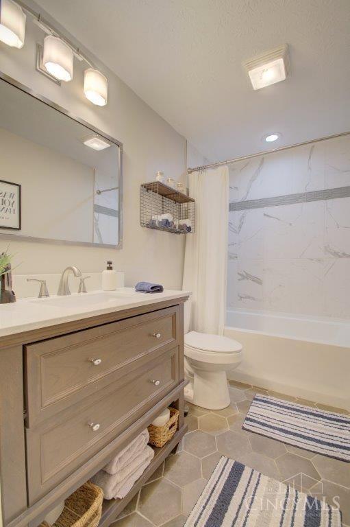 1405 Wade Road Milford, OH 45150 - Photo 21 of 33 Gallery Image 21