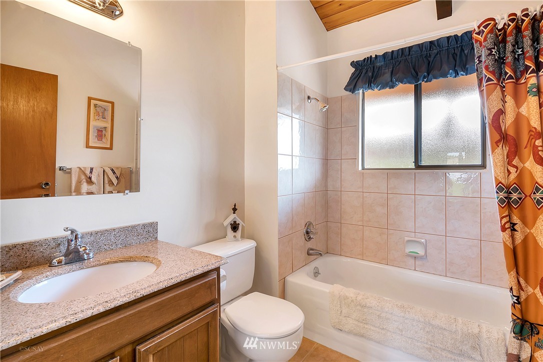 8249 Quinault Road Birch Bay, WA 98230 - Photo 15 of 22 Gallery Image 15