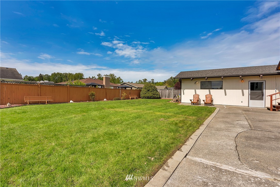8249 Quinault Road Birch Bay, WA 98230 - Photo 7 of 22 Gallery Image 7