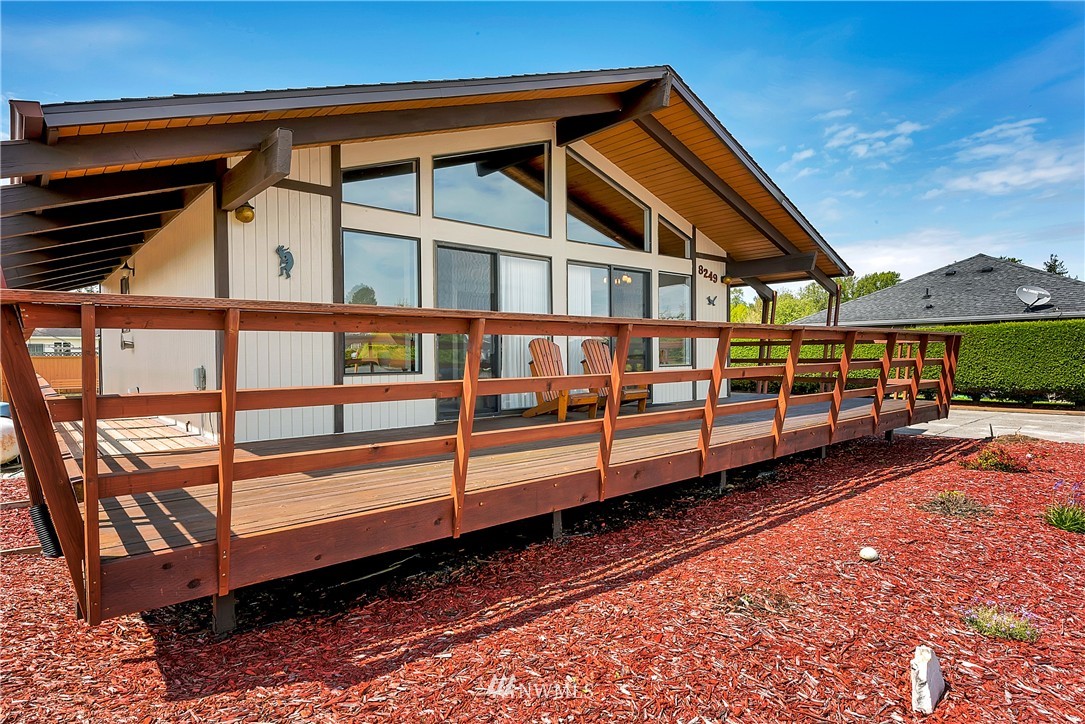 8249 Quinault Road Birch Bay, WA 98230 - Photo 9 of 22 Gallery Image 9