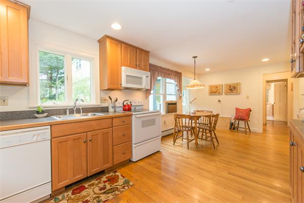 50 Paul Revere Road Lexington, MA 02421 - Photo 11 of 25