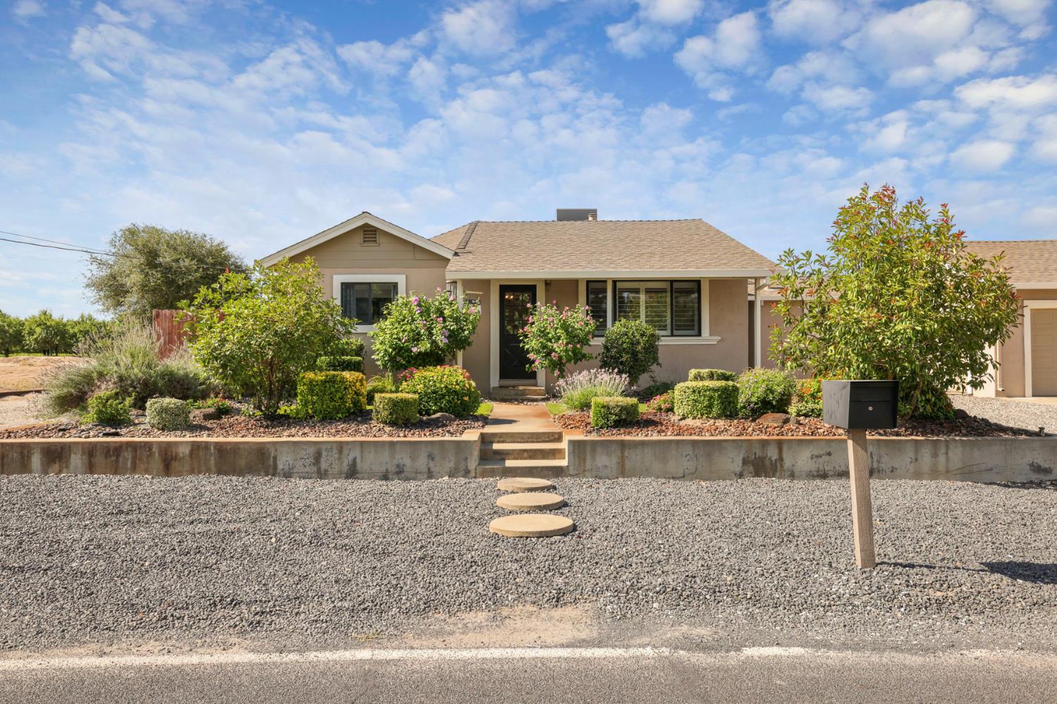 30112 Hall Road Escalon, CA 95320 - Photo 1 of 59
