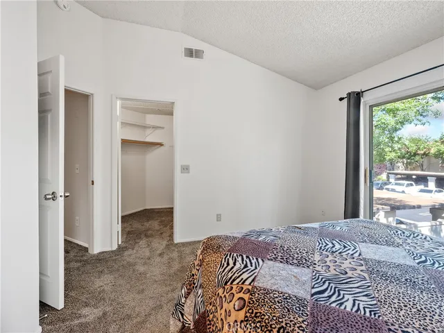 $169,900 | 19135 Palo Verde Drive, Apple Valley, CA 92308