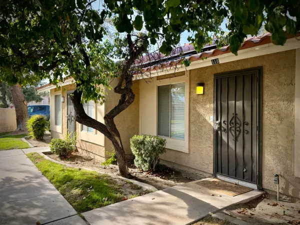 $1,900 | 82567 Ave 48, Unit 118, Indio, CA 92201