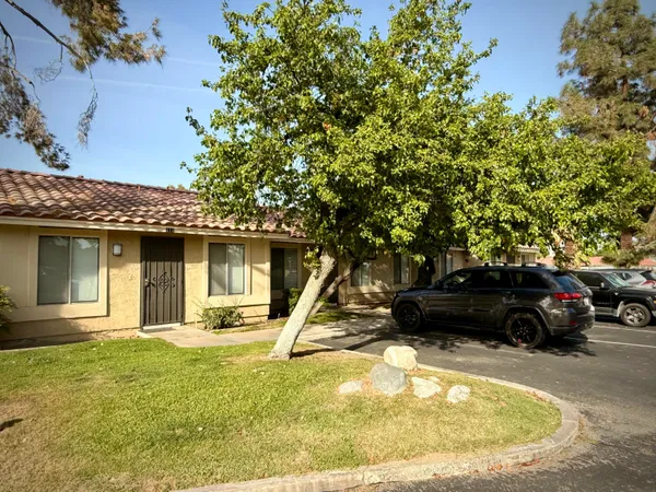 $1,900 | 82567 Ave 48, Unit 118, Indio, CA 92201
